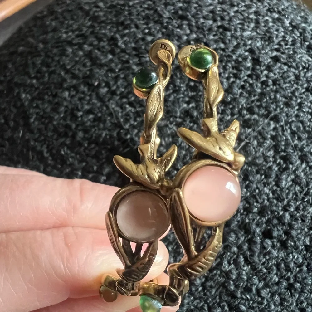 Elegant Gold and Green Women's hoop earrings - Picture 13 of 14